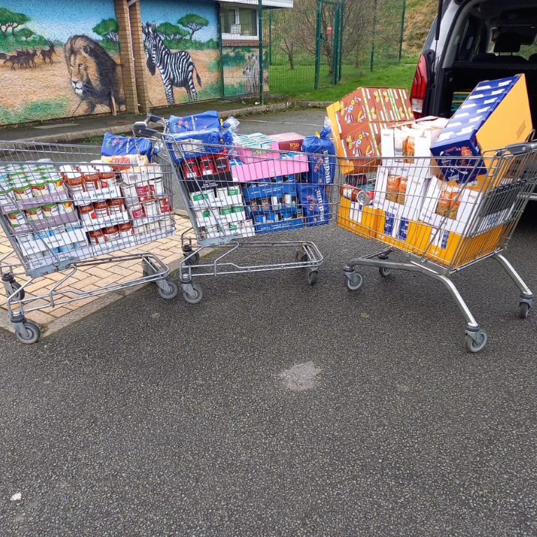 Banc Bwyd | Food bank
